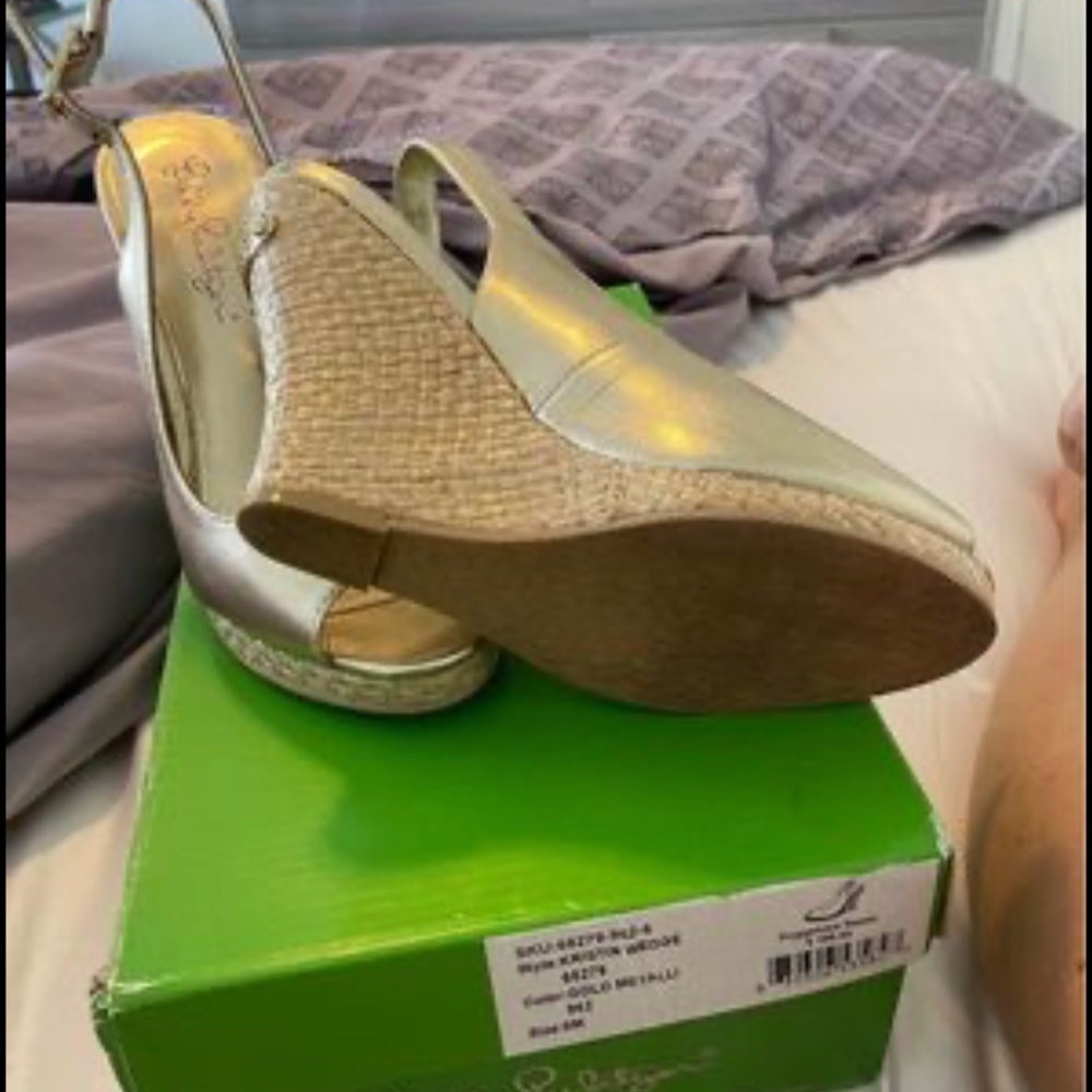 Lilly Pulitzer gold wedges